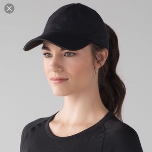 Lululemon Black Baller Hat 